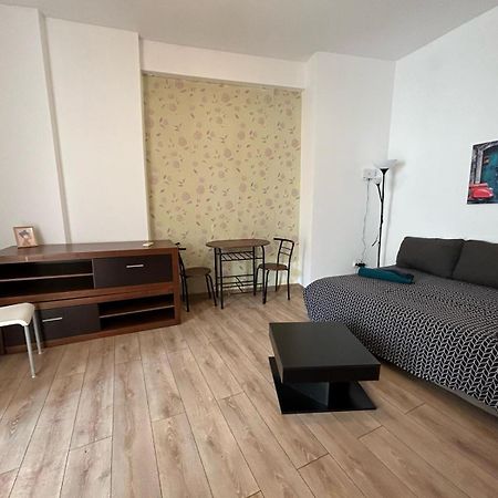 Appartamento Magheru City Center Studio Bucarest Esterno foto