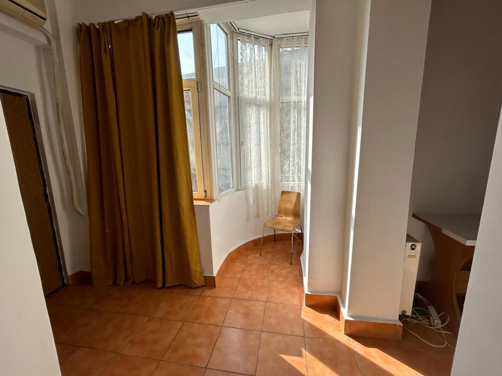 Appartamento Magheru City Center Studio Bucarest Esterno foto